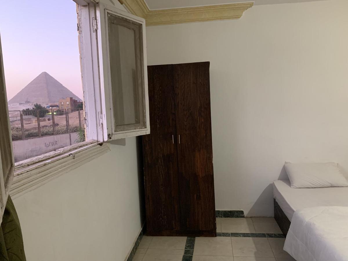 King Khufu Pyramids View Hotel Kafret el-Gabal Kültér fotó