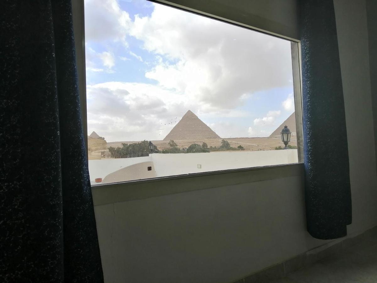 King Khufu Pyramids View Hotel Kafret el-Gabal Kültér fotó